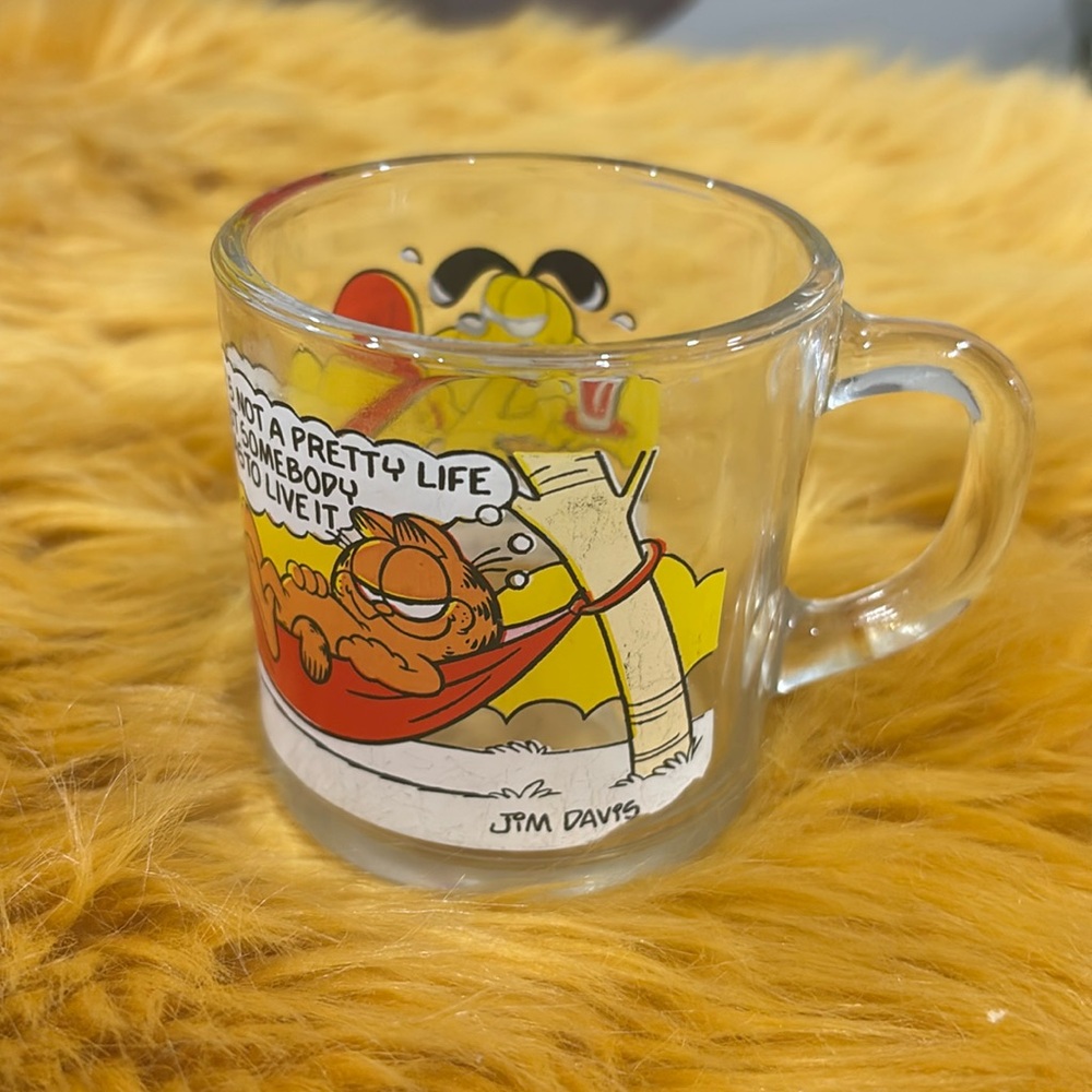 Vintage McDonald’s Garfield mug